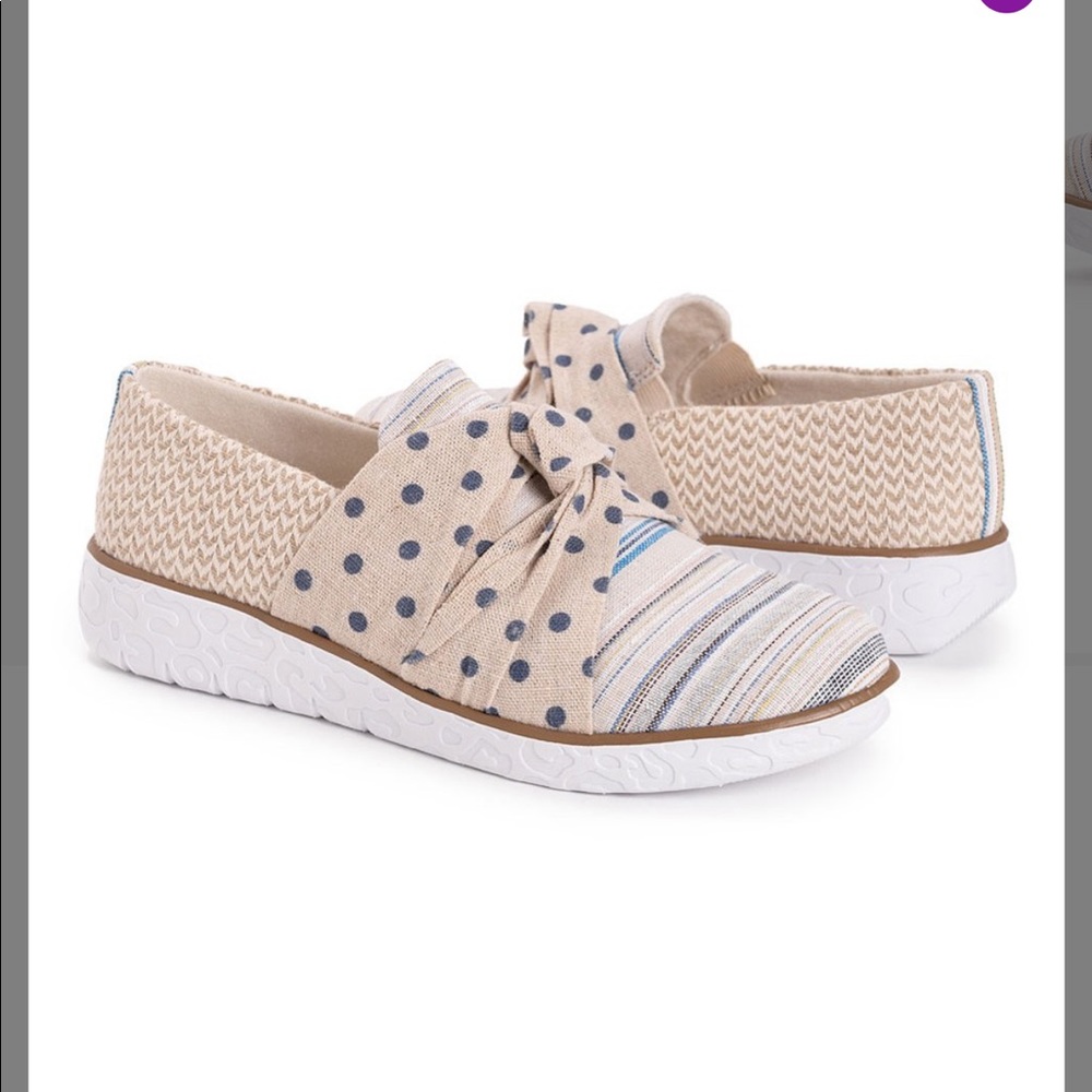 Muk Luks Slip On - 7